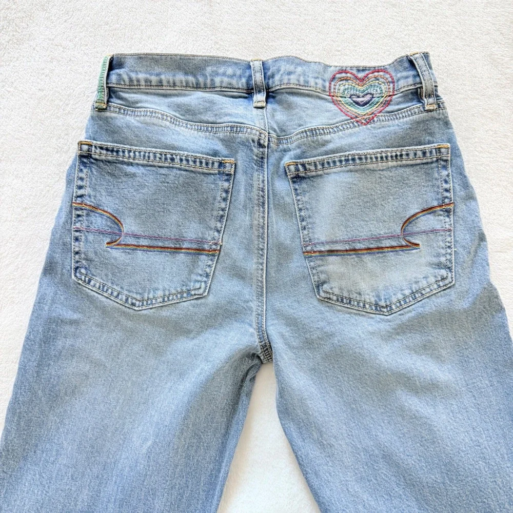 American Eagle Ripped Flare Jeans‎ Light Wash Distressed Rainbow Patch 2